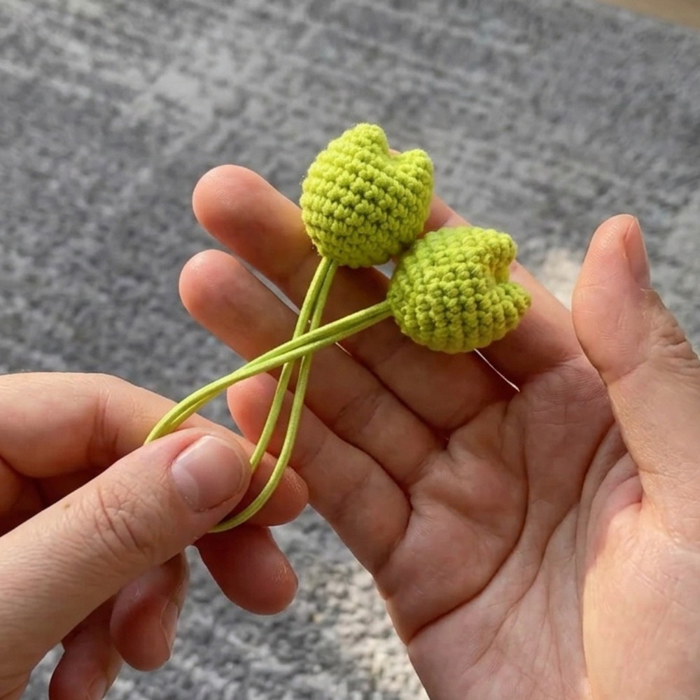 Tie Up Style with Crochet Tulip Hair Pattern for Stylish Looks