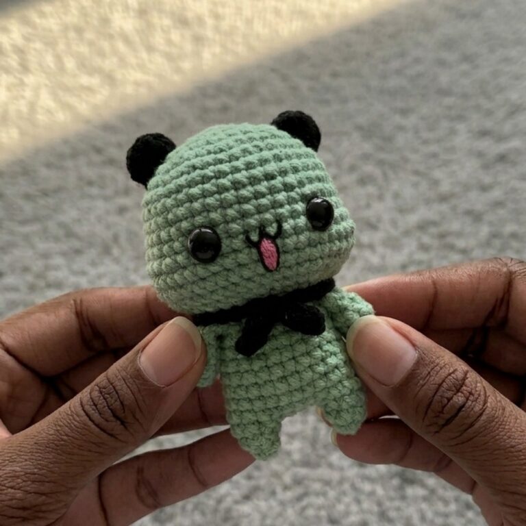 Free Crochet Dudu & Bubu Pattern That Looks Super Cute