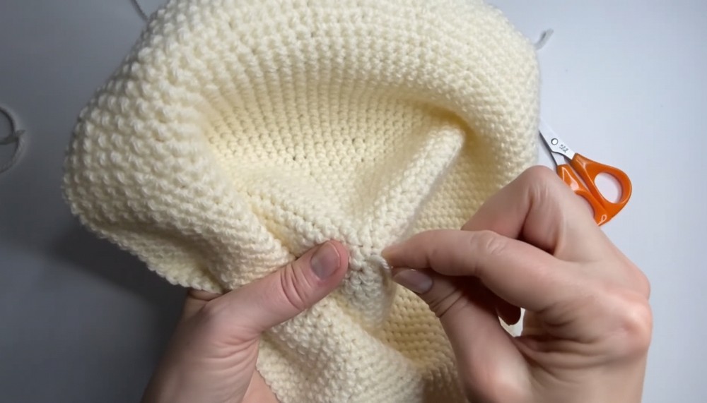Cute Crochet Bucket Hat Pattern 7