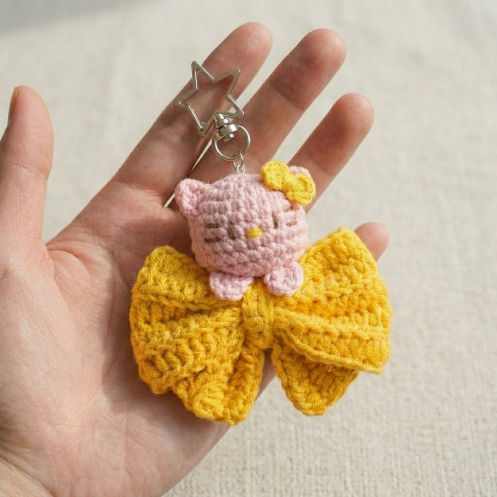 Easy Free Crochet Kitty Bow Keychain Pattern for Your Keys