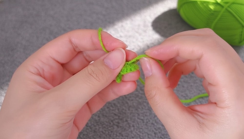 Easy Free Crochet Pumpkin Keychain Pattern for Small Treasure