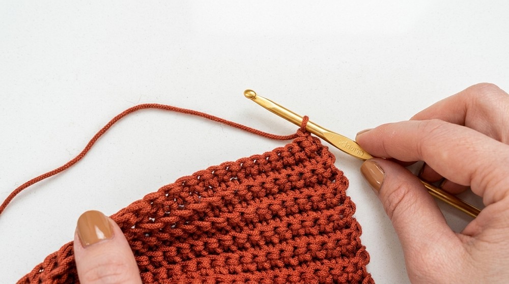 Free Crochet Cord Purse Pattern for Modern Style Look