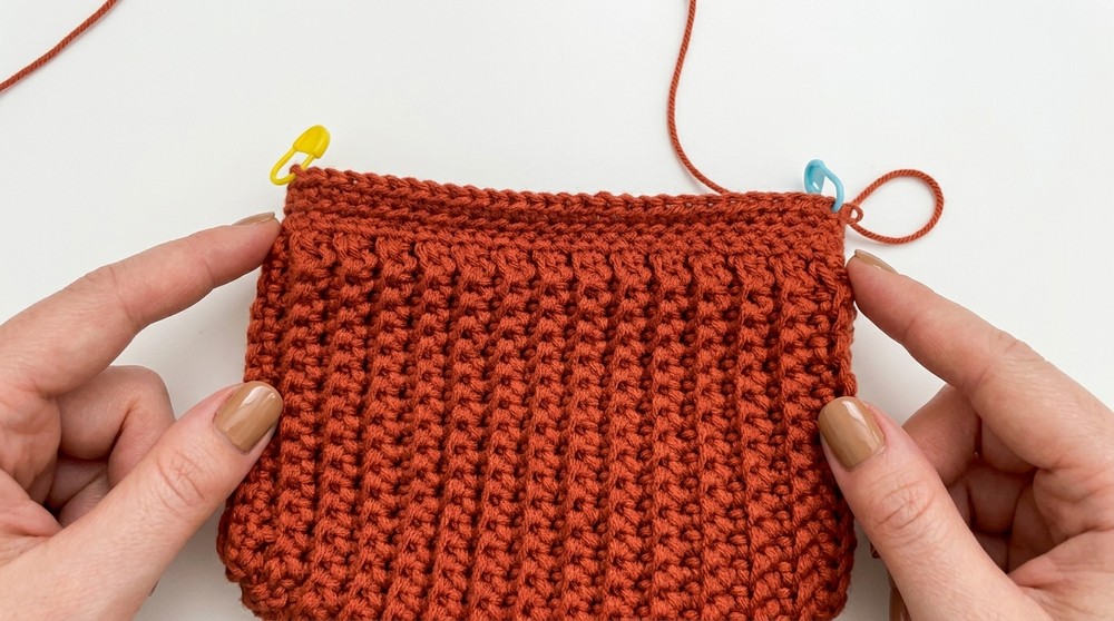 Free Crochet Cord Purse Pattern for Modern Style Look