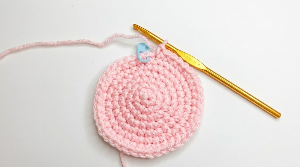 How to Crochet Bucket Hat Pattern for Summer Adventures