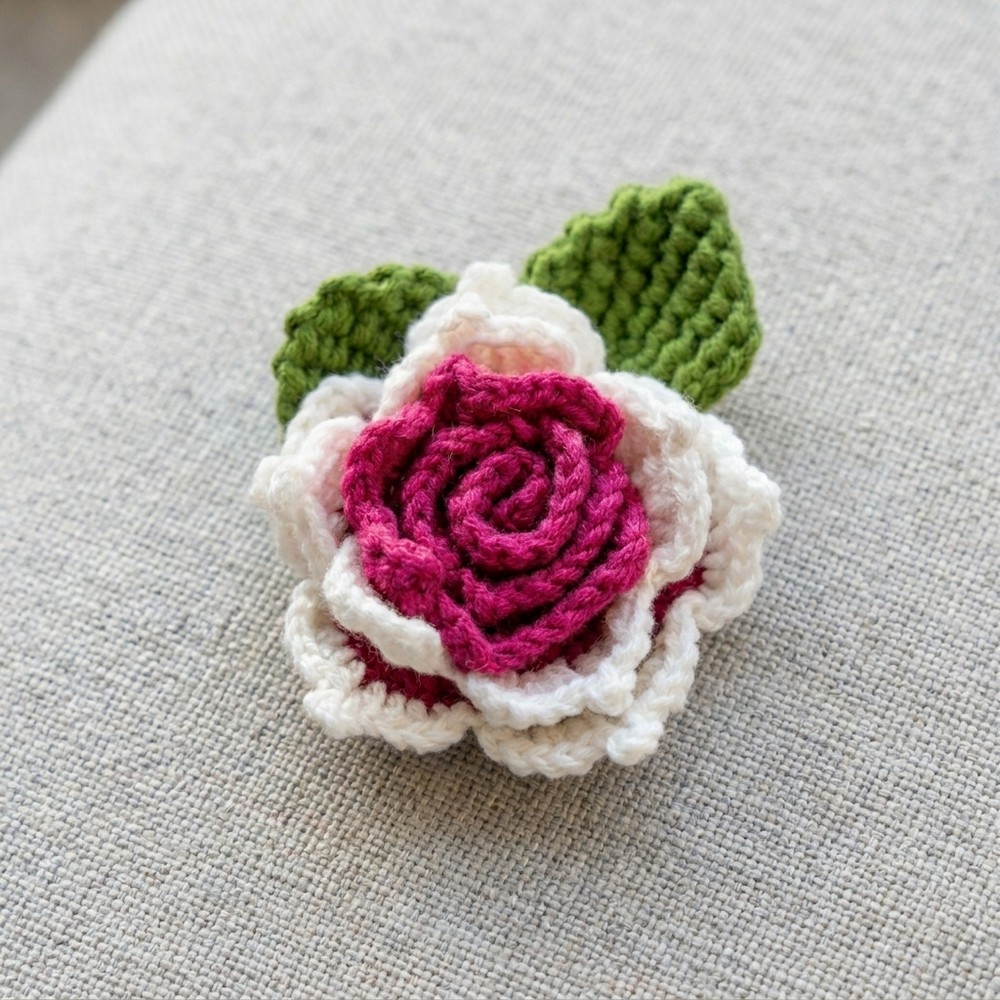 How to Free Crochet Rose Keychain Pattern That Looks Like Real