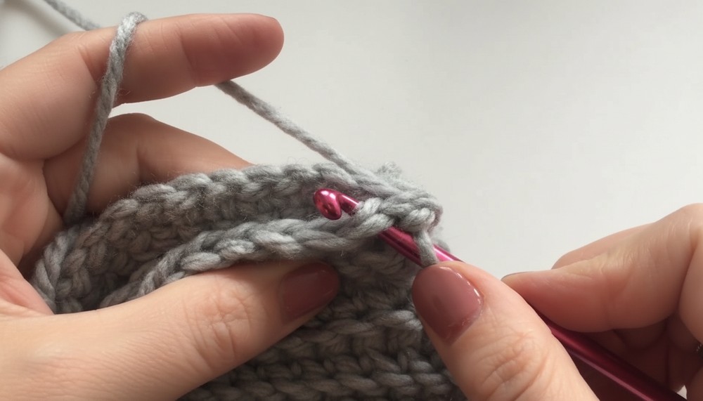 Super Crochet Ponytail Hat Pattern 3