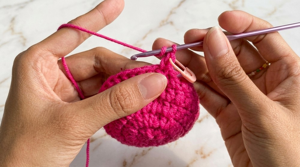 Adorable Free Crochet Duck Shaped Egg Pouch Pattern