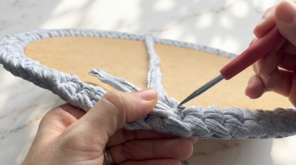 Beautiful Crochet Pet Bed Pattern 3