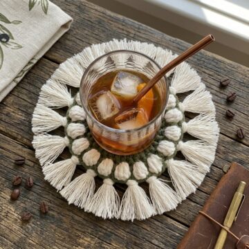 Crochet Boho Coaster Pattern to Personalize Your Table in Style