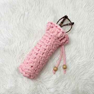 Crochet Eyeglass Case Free Pattern for Personalized Gifts
