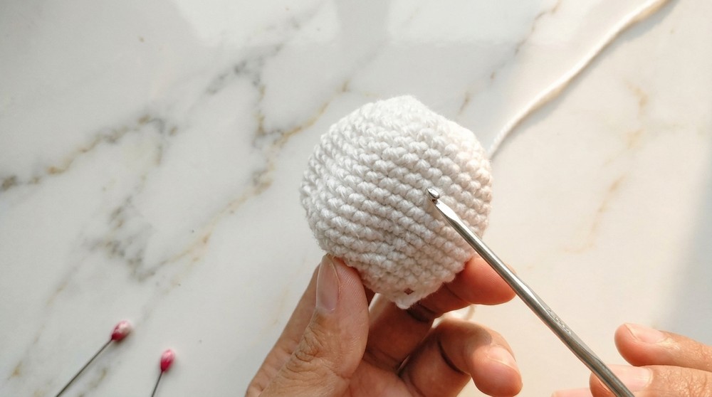 Crochet Hello Kitty Amigurumi Pattern 4