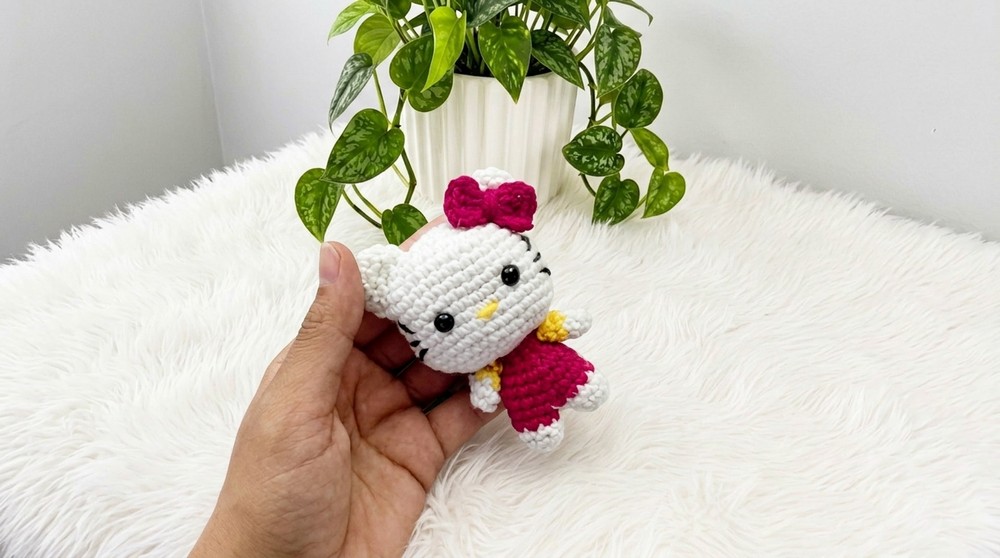 Crochet Hello Kitty Amigurumi Pattern 6