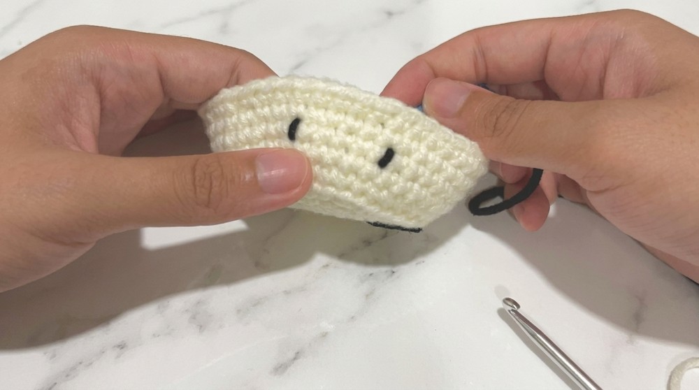 Crochet Miffy Basket Jewelry Holder Pattern 4
