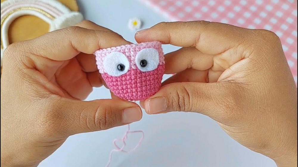 Crochet Mini Owl Amigurumi Keychain Pattern 3