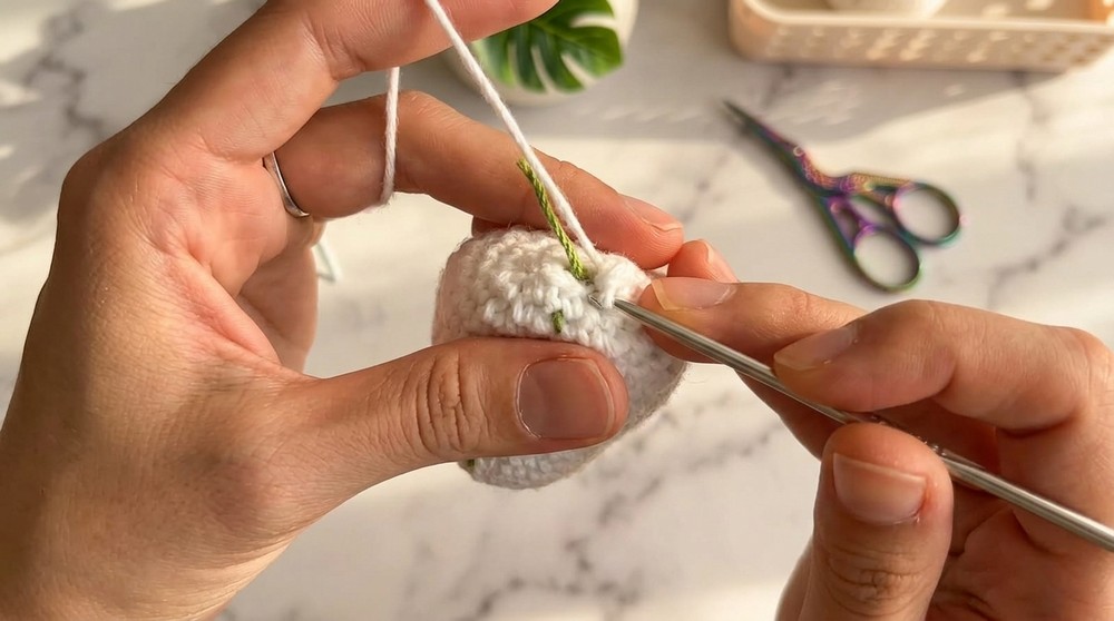 Crochet Snoopy Aviator Amigurumi Pattern 4