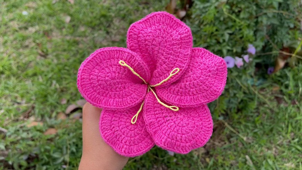 Crochet Zara Flower Tie Pattern 5