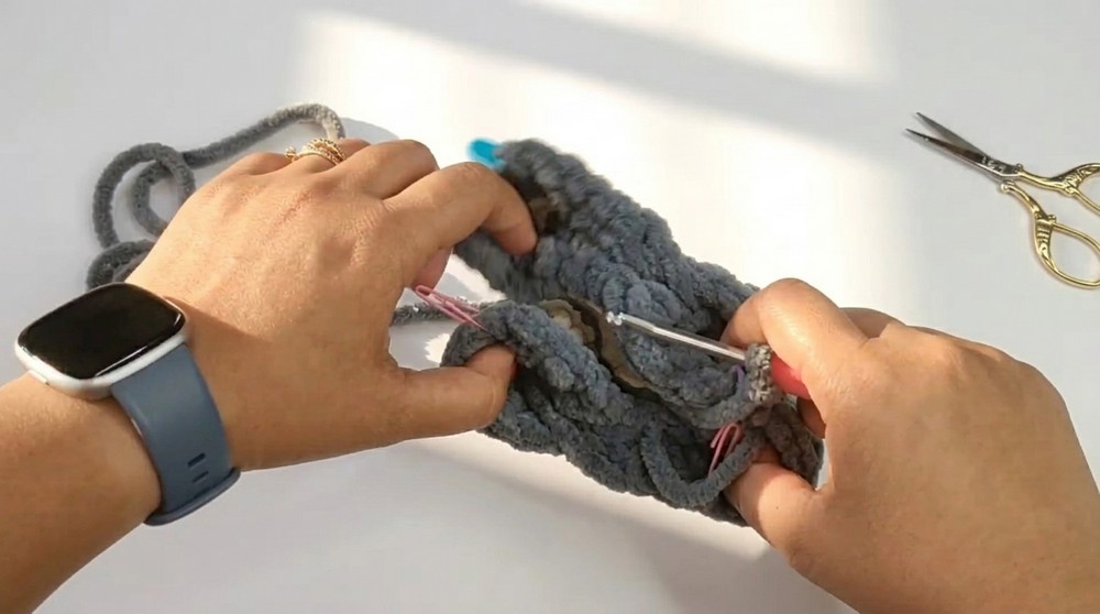 Cute Crochet Alpaca Amigurumi Pattern 3