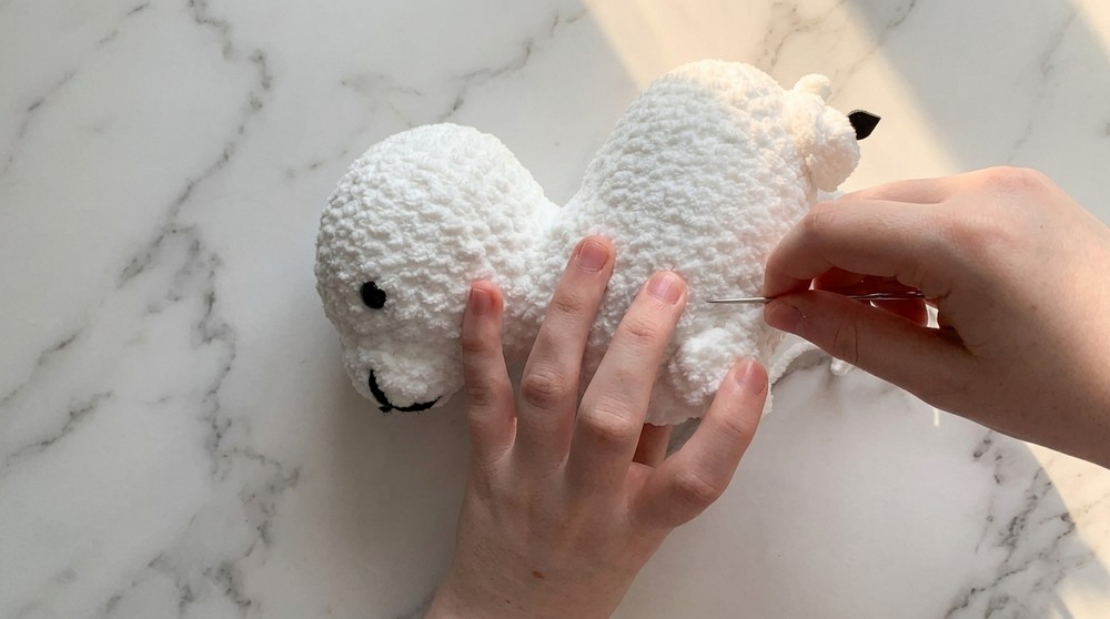 Cute Crochet Llama Amigurumi Pattern 4