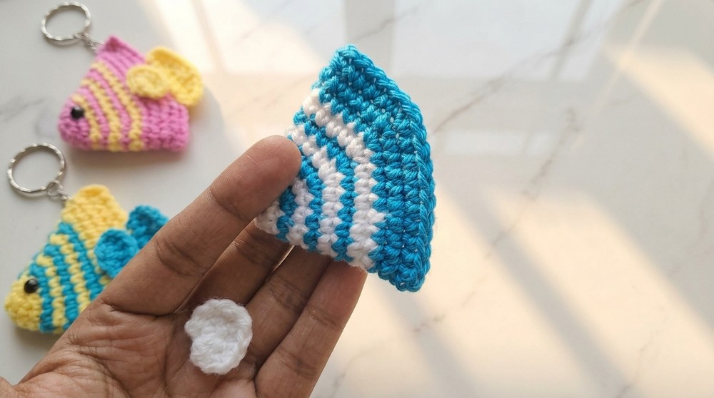 Fish Keychain Free Crochet Pattern Using Simple Stitches