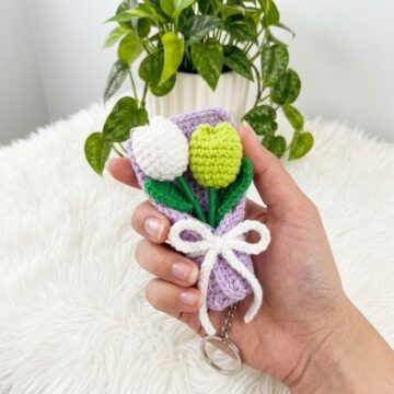 Free Mini Flower Bouquet Crochet Pattern for Unique Accents