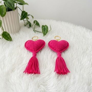 Heart Keychain Crochet Pattern : A Sweet Handmade Touch