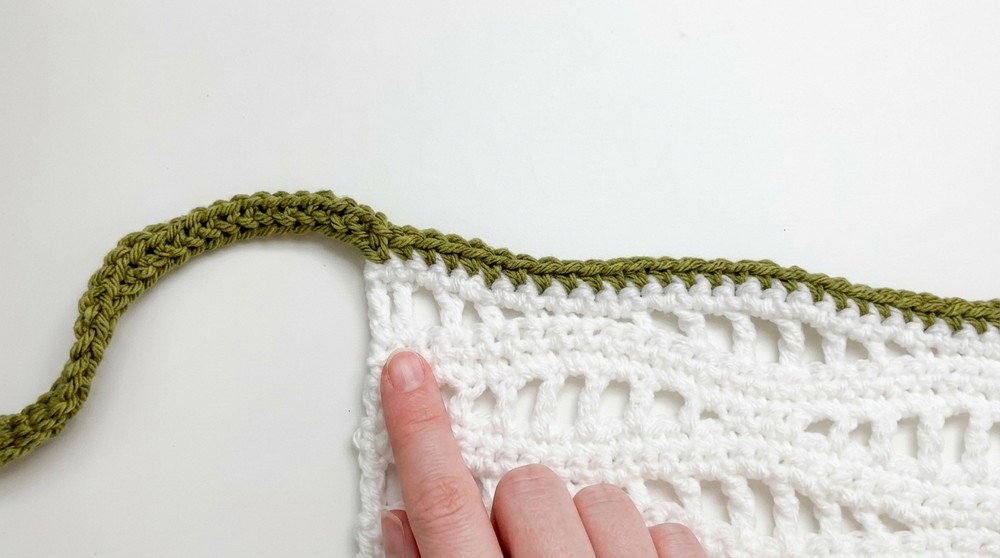 How to Crochet Wave Sweater Pattern for Relaxed Days