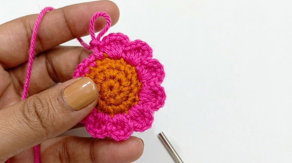 How to Free Crochet Sunflower Hair Tie Pattern for Any Occasion