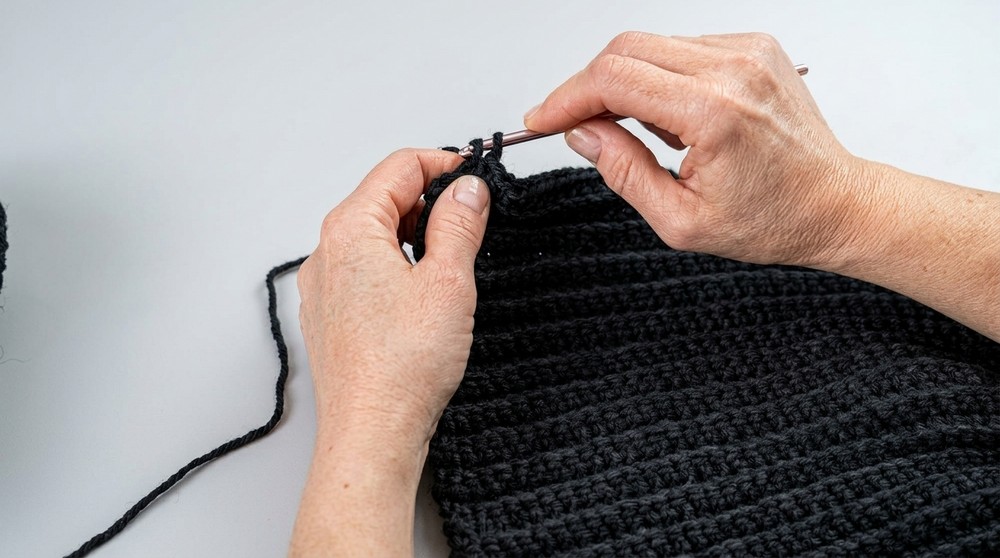 Timeless Free Crochet Men's Hat Pattern for the Ultimate Comfort 