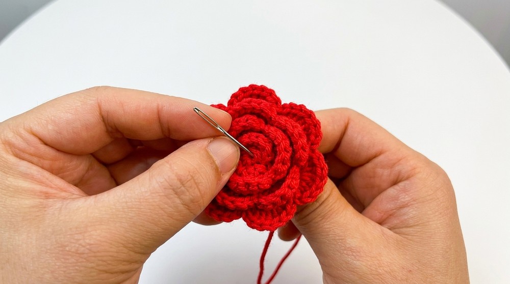 Unique Free Crochet Vintage Rose Headband Pattern