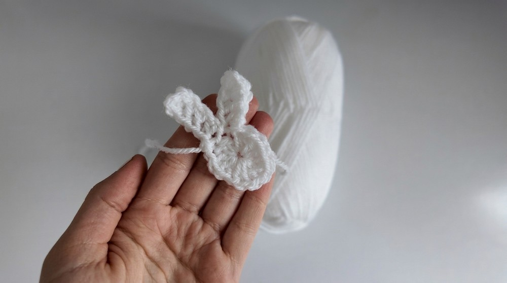 Free Crochet Easter Bunny Pattern to Celebrate Spring in Style