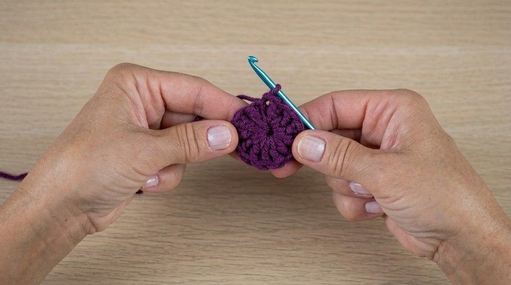 Free Crochet Granny Square Hat Pattern to Upgrade Any Casual Look