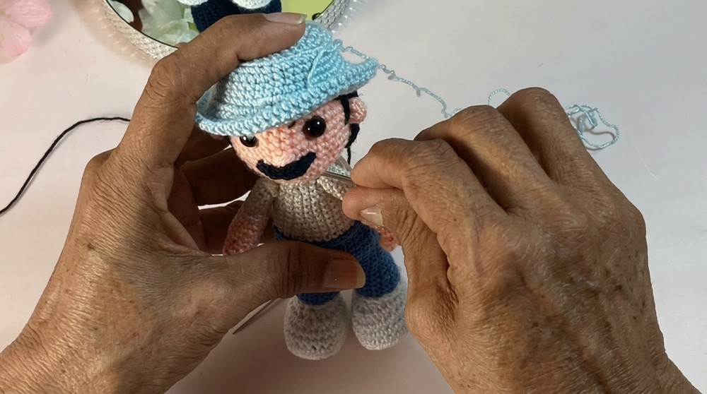 Crochet Don Ramón Amigurumi Pattern (4)