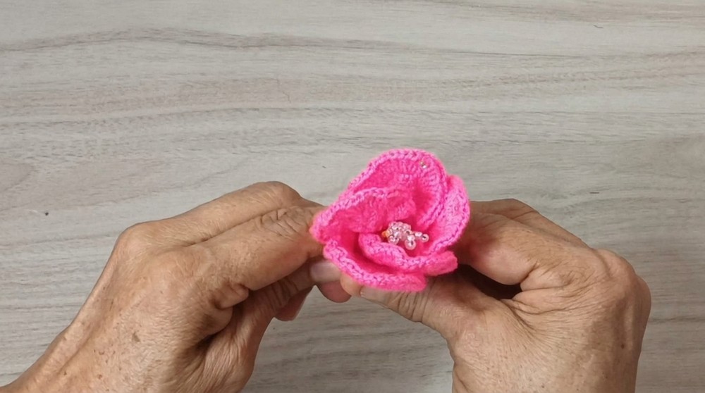 Crochet Hibiscus Flowers (1)