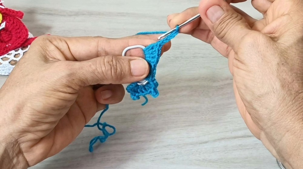 Cute Crochet Kitten (2)