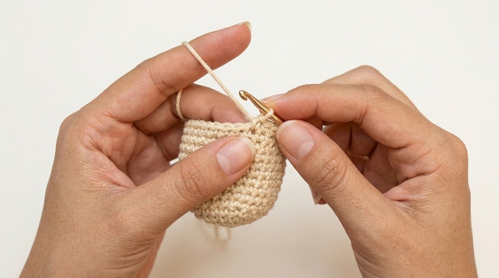 Cutest Crochet Dog Keychain tutorial