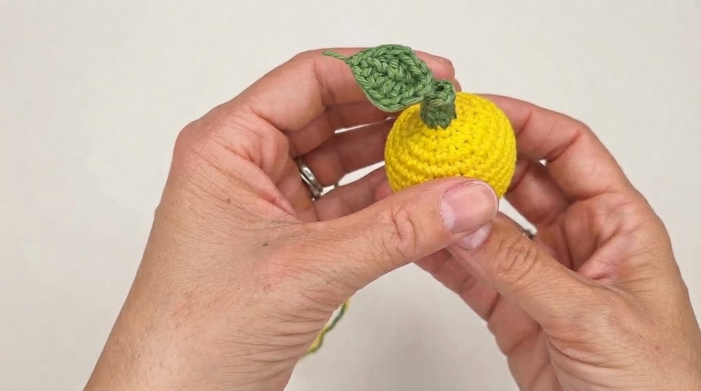 Easy Amigurumi Lemon Keychain Tutorial
