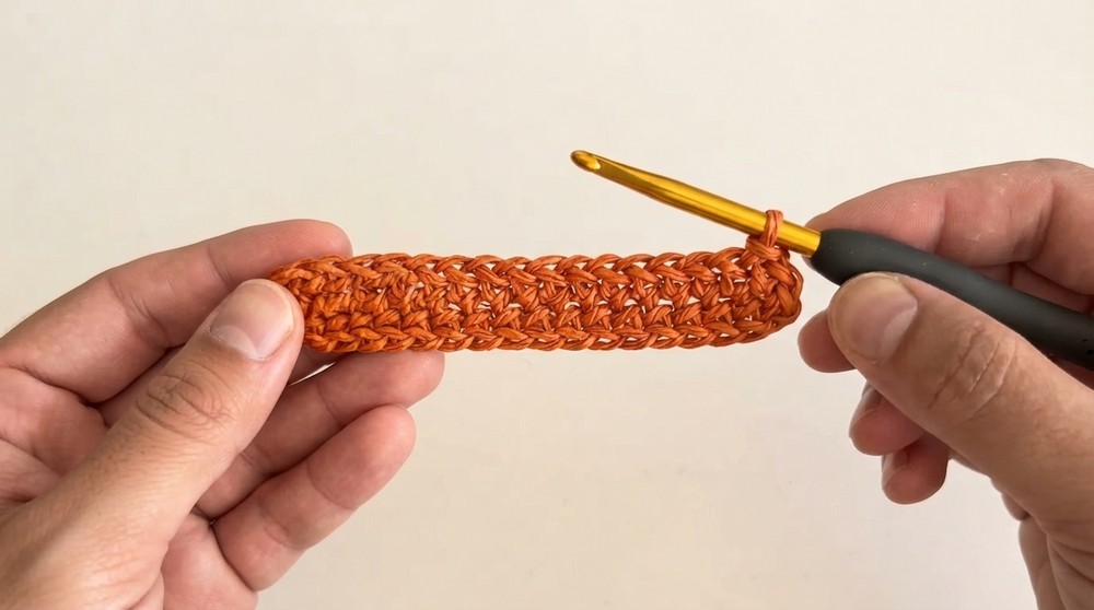 Easy Crochet Oval Bag Base Tutorial