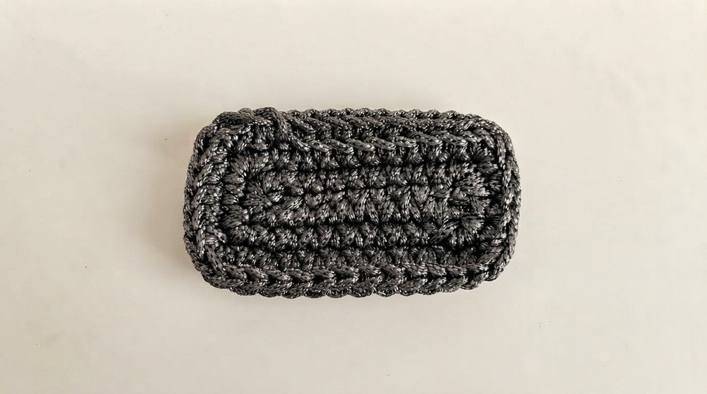 Easy Crochet Rectangular Bag Base Tutorial