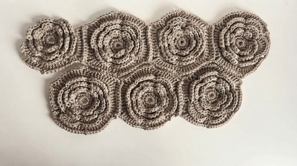 Easy Crochet Rose Motif Bag Tutorial