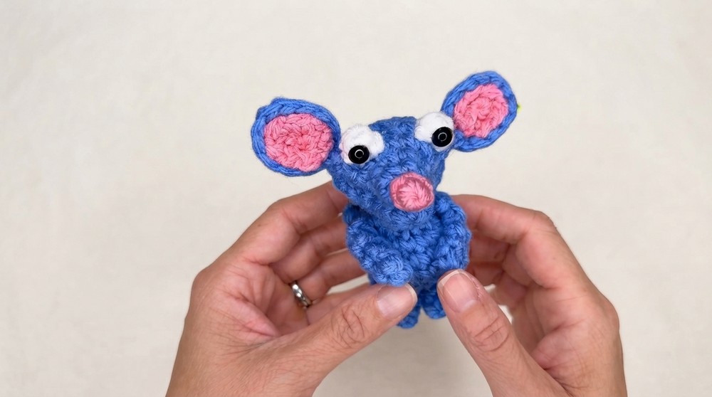 Easy Mouse Amigurumi Crochet Tutorial