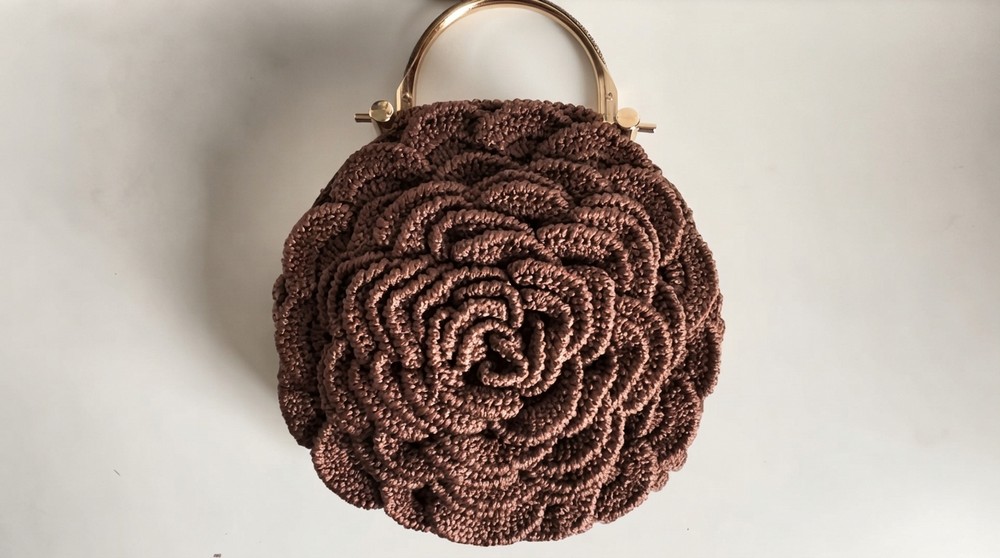 Easy Rose Pattern Crochet Bag Tutorial