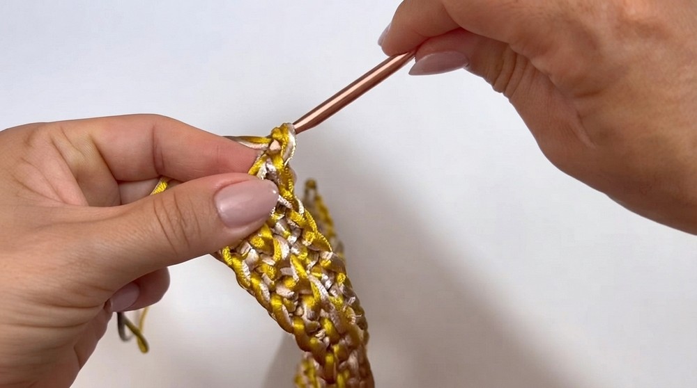 How To Crochet Beautiful Luxury Bag 3
