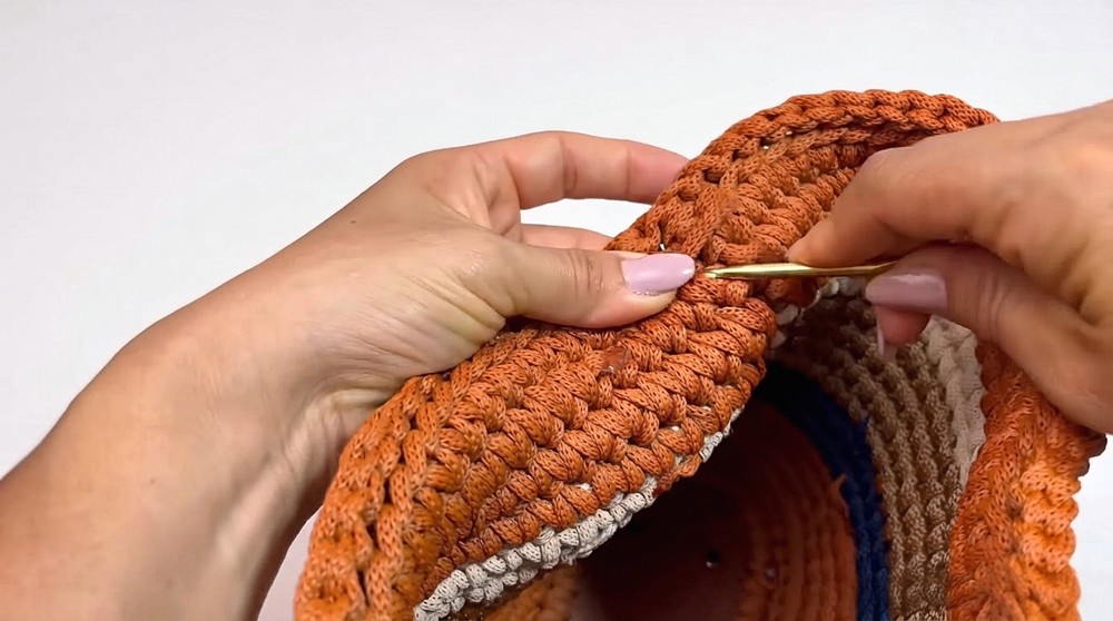 How To Crochet Beautiful Stitch Bag 7