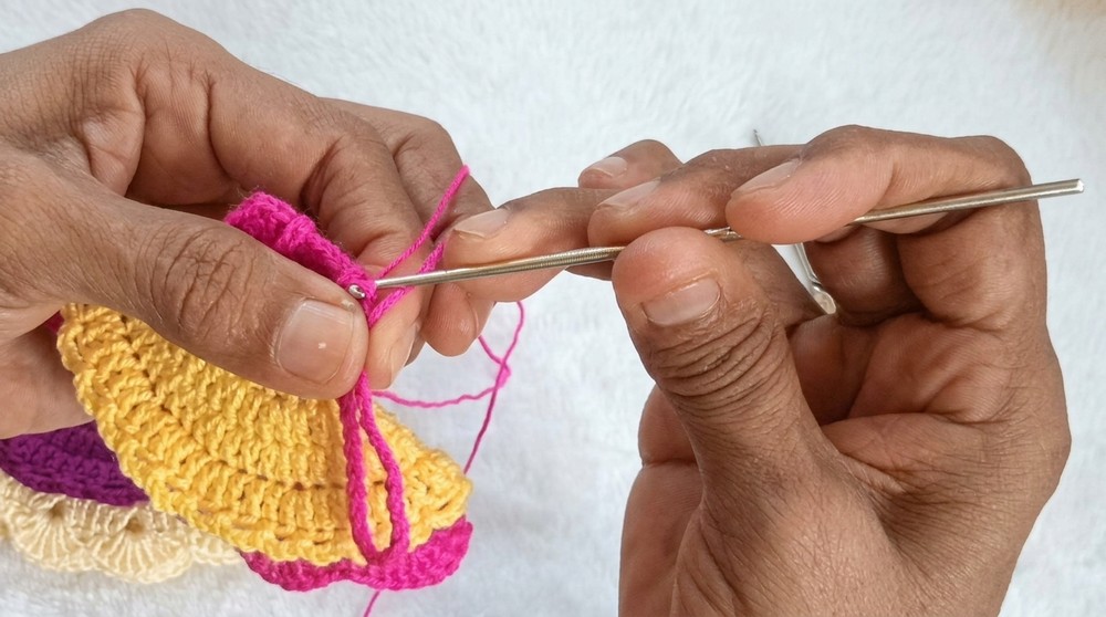 How to Crochet These Cute Frock Keychain With Can Tabs (2)