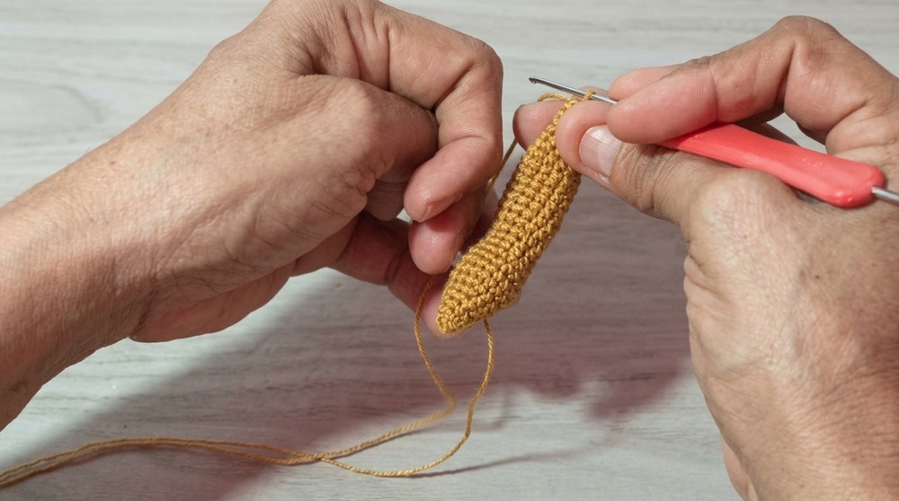 How to Crochet a GeckoLizard Pattern (1)