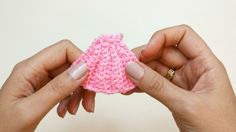 The Cutest Tiny Crochet Shell Keychain Ever