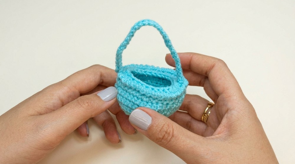 The Cutest Tiny Crochet Sleepy Cat Keychain Ever