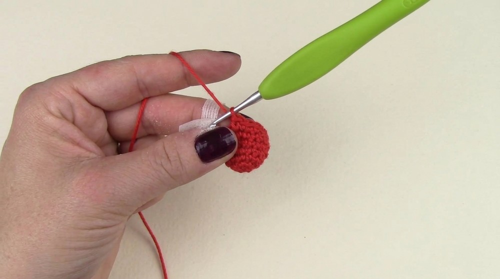Crochet Christmas Bell Ornament Tutorial