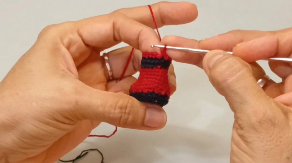 Crochet Christmas Boot (3)