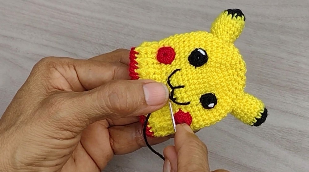 Crochet This Pokemon Key Holder (7)